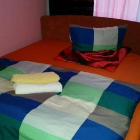 Schohne Zimmer Mit Doppelbet มิวนิก ภายนอก รูปภาพ